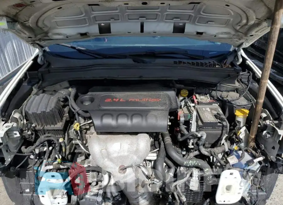 ZACCJADB5HPF68004 Photo# 12
