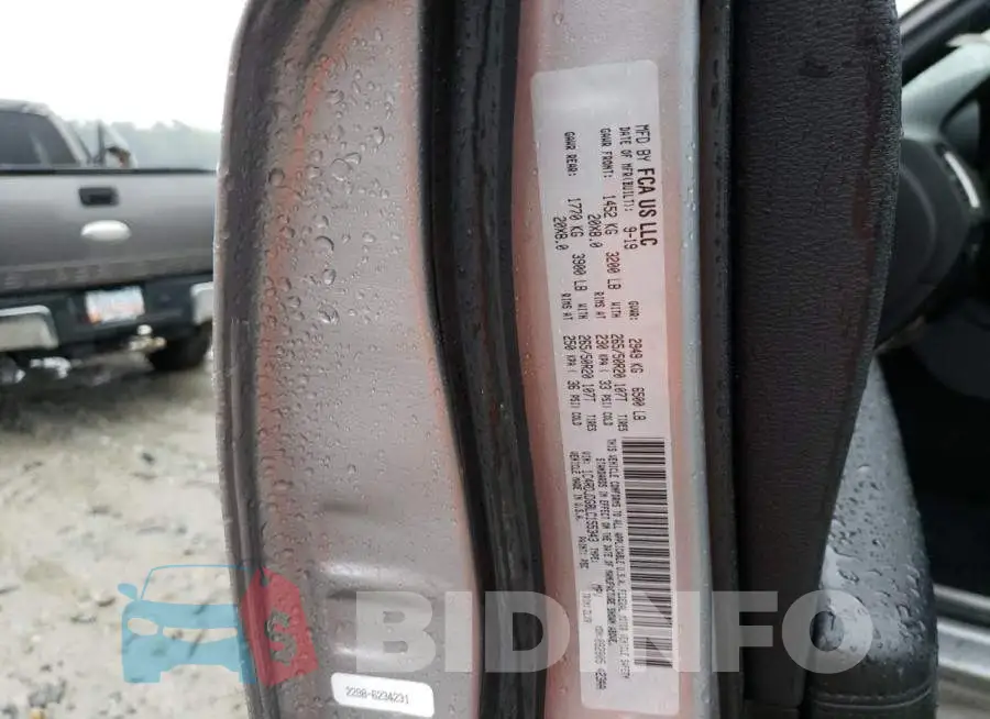 1C4RDJDG8LC155343 Photo# 12