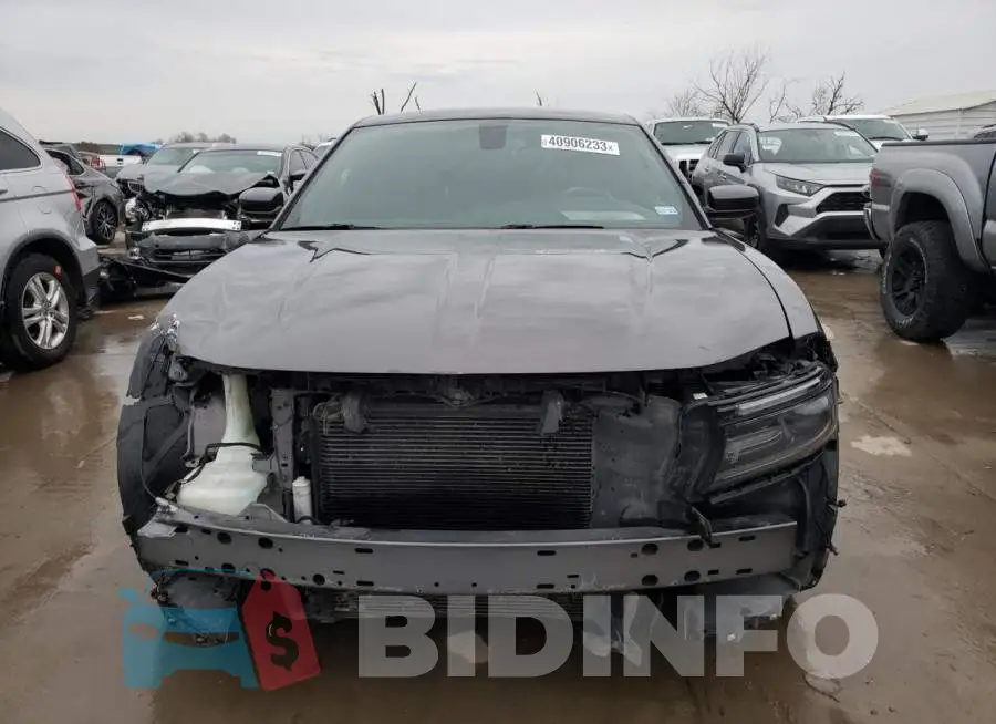 2C3CDXCT9FH777527 Photo# 5