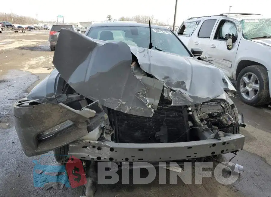 2C3CDXHG8HH520647 Photo# 5