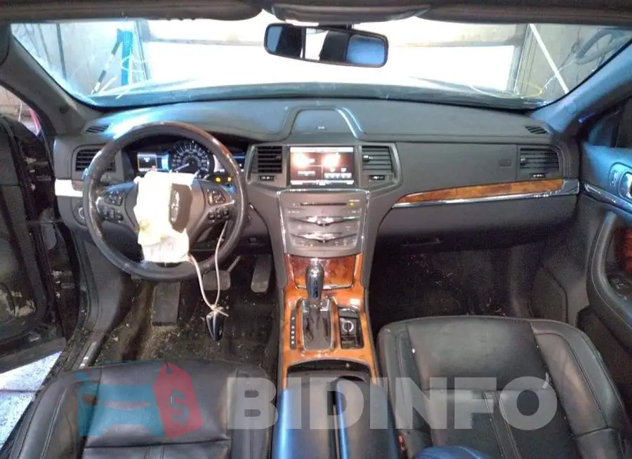 1LNHL9FT7EG600833 Photo# 8