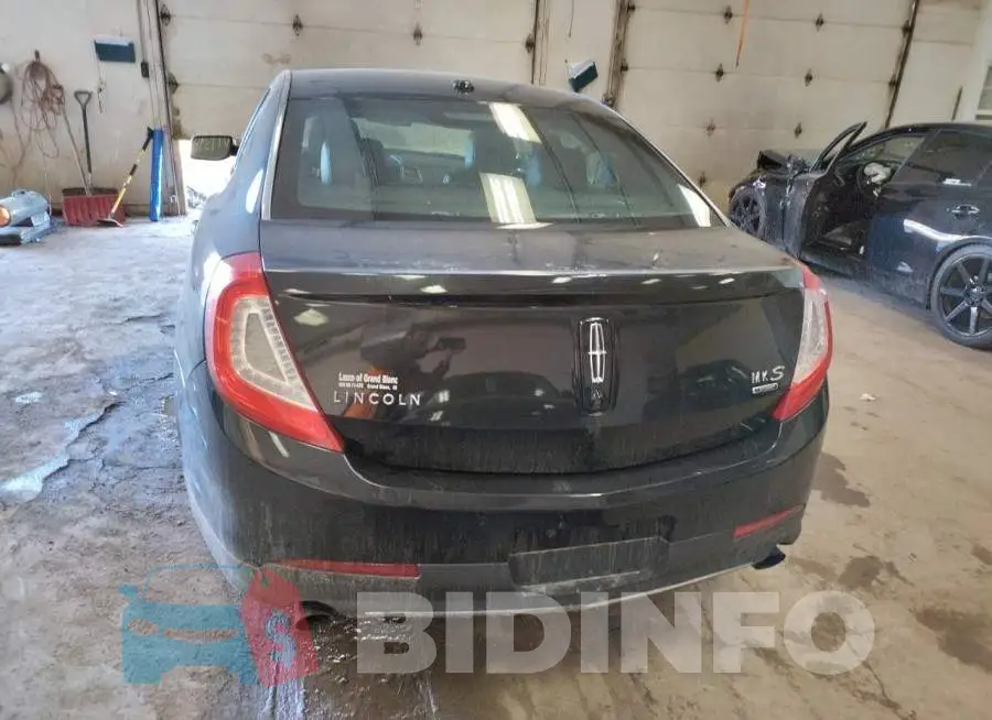 1LNHL9FT7EG600833 Photo# 6