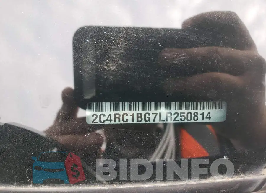 2C4RC1BG7LR250814 Photo# 13