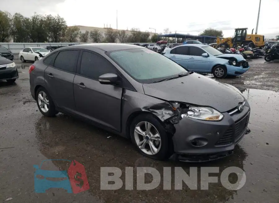 1FADP3F27EL391313 Photo# 4