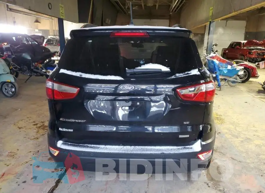 MAJ3P1TE1JC164062 Photo# 6