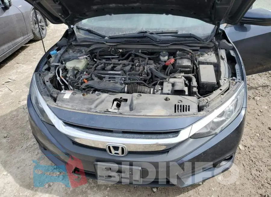 19XFC1F72GE011174 Photo# 11