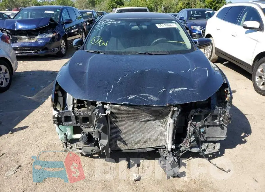 19XFC2F56GE064058 Photo# 5