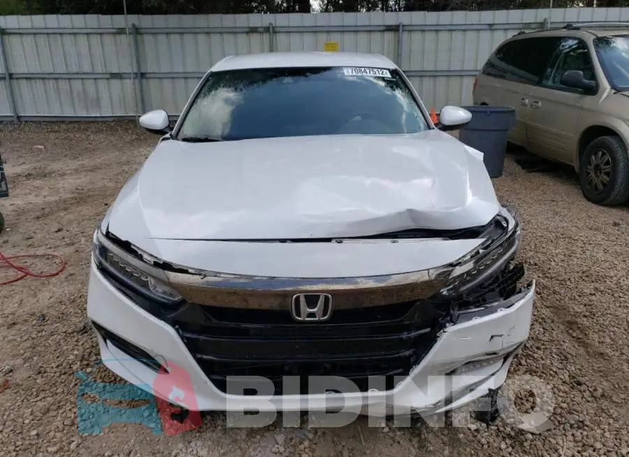 1HGCV1F32KA031237 Photo# 5
