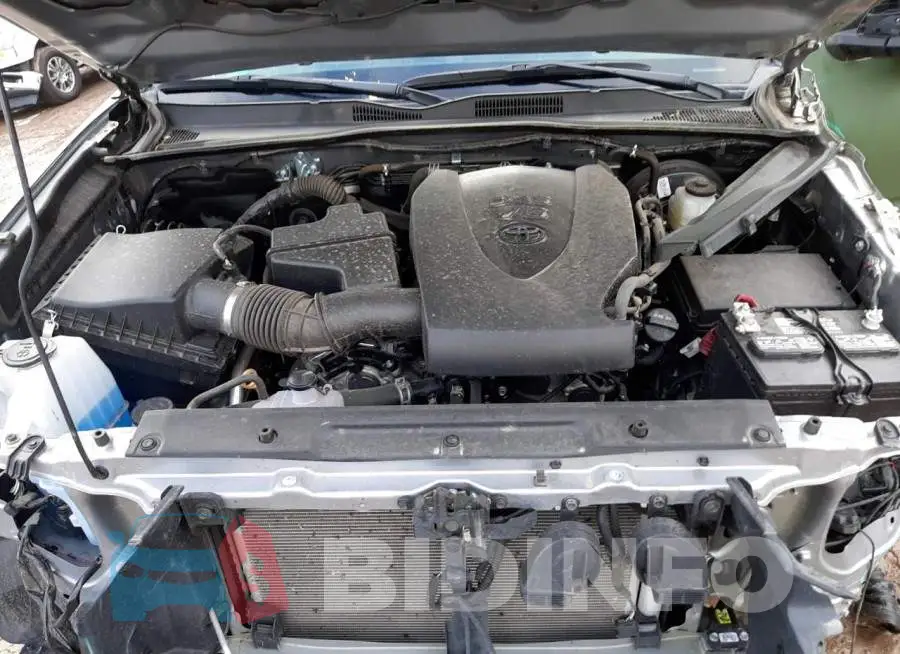 3TMCZ5AN1MM406169 Photo# 11