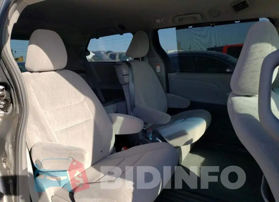 5TDKK3DCXGS753910 Photo# 11