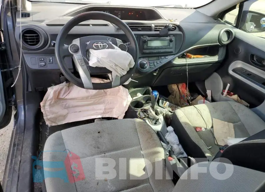 JTDKDTB30E1075742 Photo# 8
