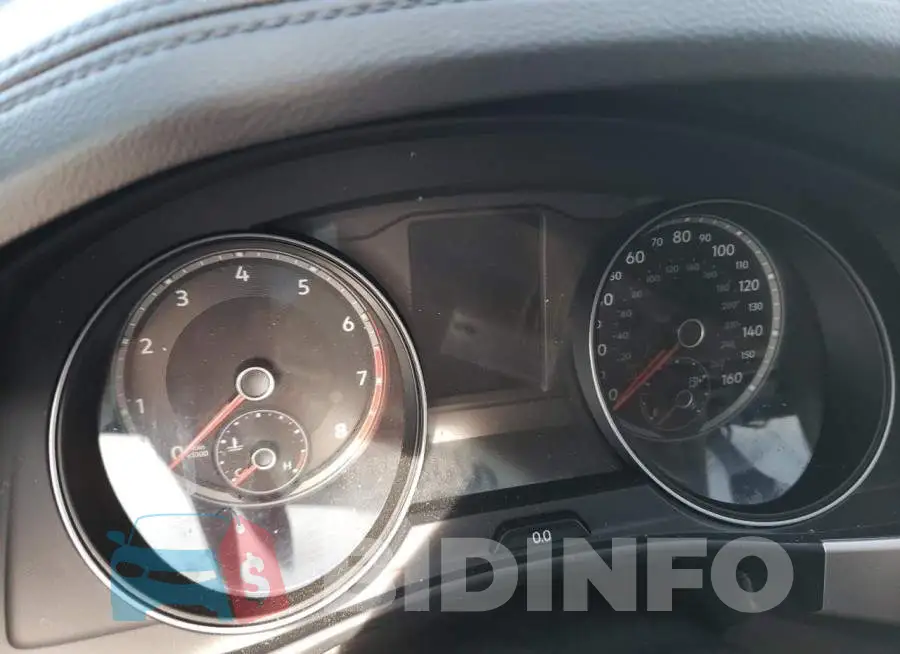 1V2HR2CA8MC549411 Photo# 9
