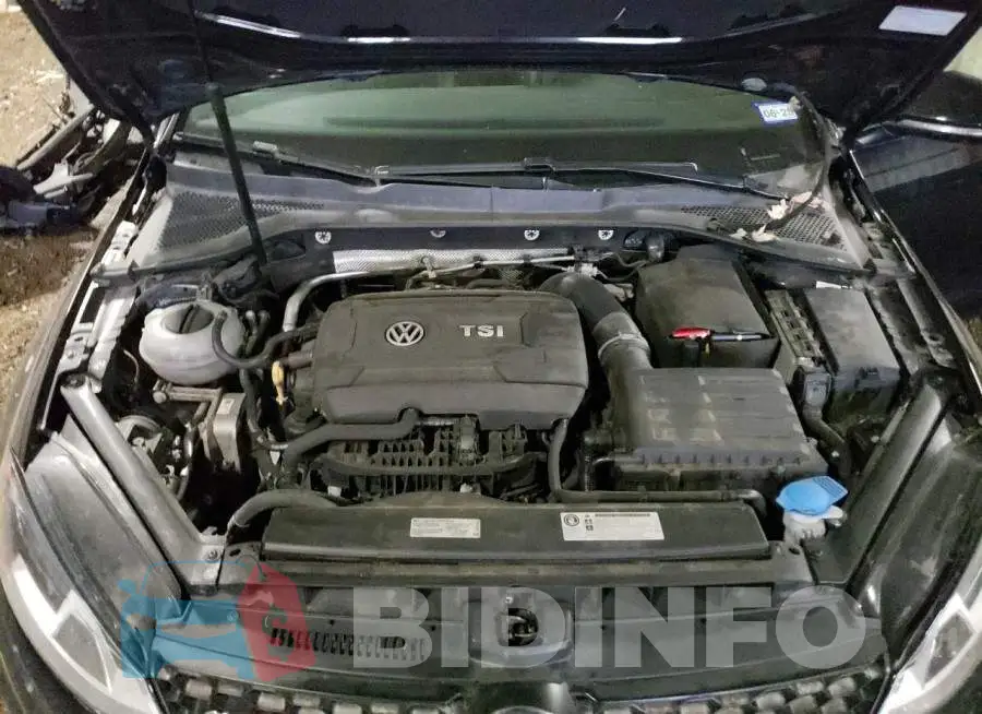 3VW547AU2HM025931 Photo# 11