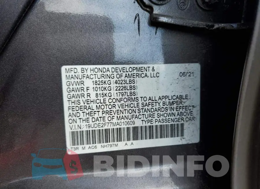 19UDE2F77MA010609 Photo# 13