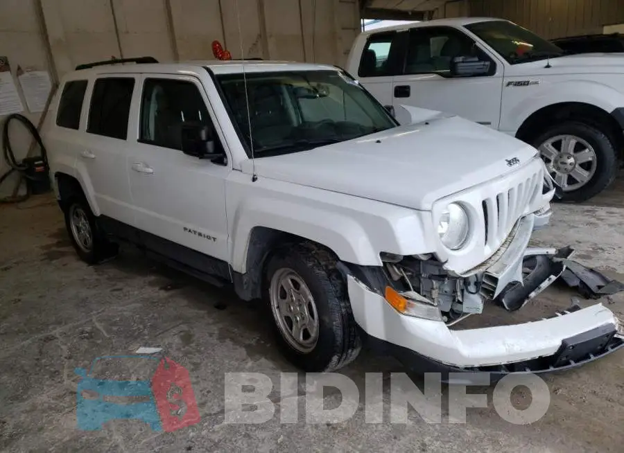 1C4NJPBAXGD715047 Photo# 4