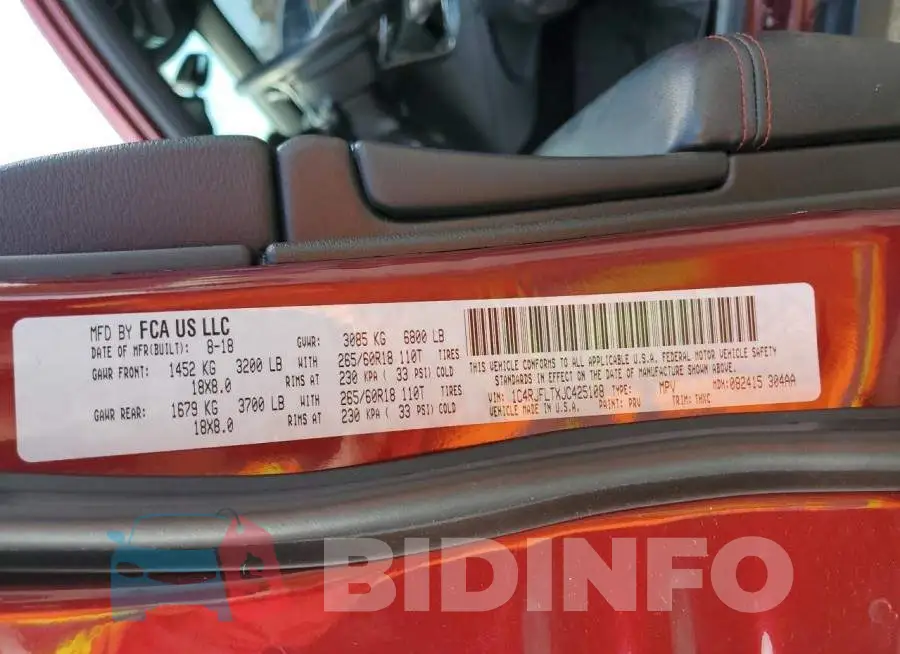 1C4RJFLTXJC425108 Photo# 14