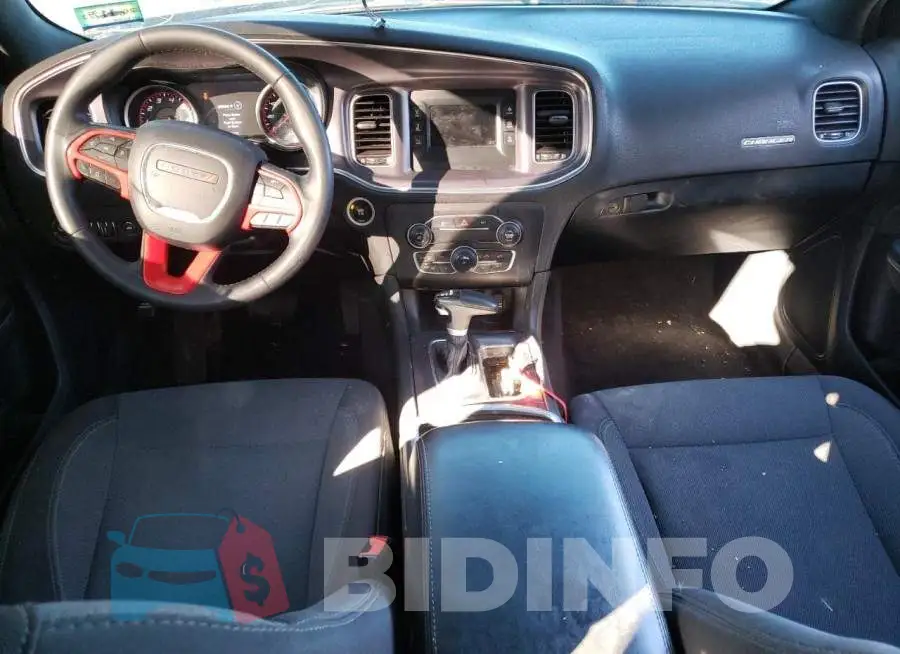 2C3CDXBG2FH737682 Photo# 8
