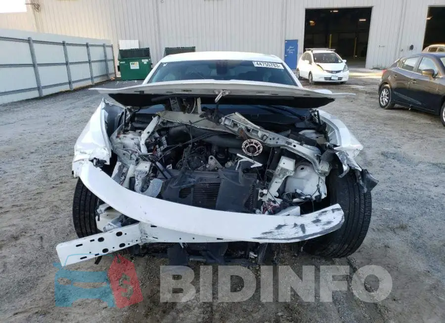 2C3CDXBG6FH771107 Photo# 5
