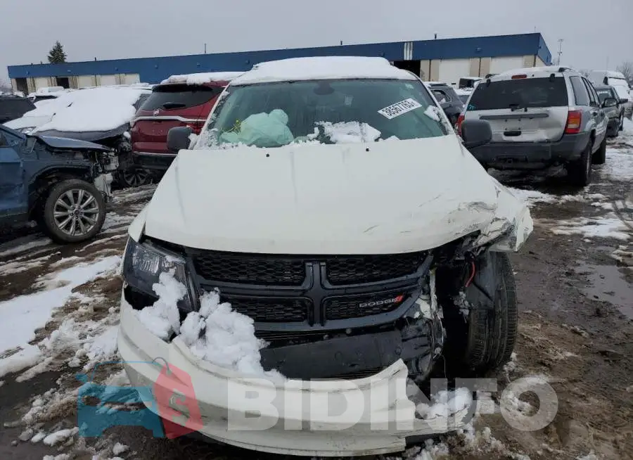 3C4PDCAB9LT278228 Photo# 5
