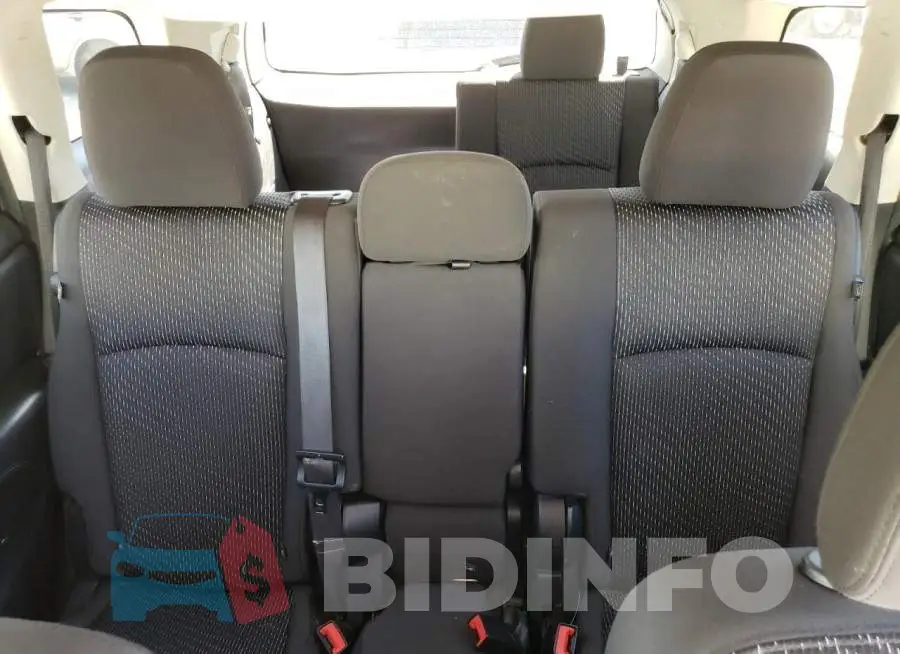 3C4PDCBG2HT572796 Photo# 10