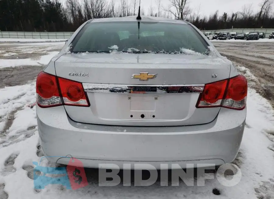 1G1PC5SB9E7485425 Photo# 6