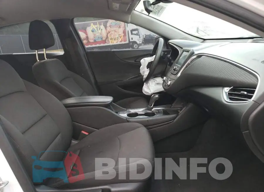1G1ZD5ST6JF243884 Photo# 5