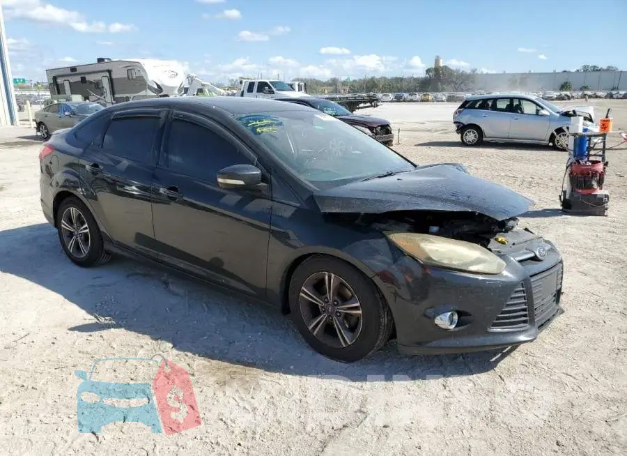 1FADP3F20EL310720 Photo# 4