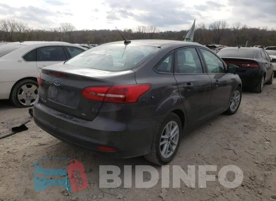 1FADP3F22JL228031 Photo# 4