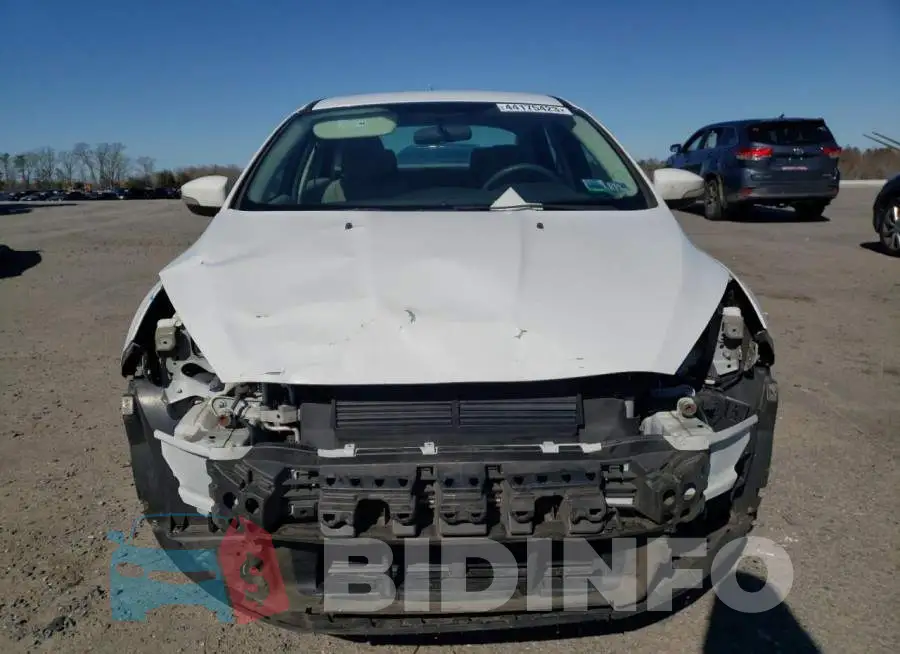1FADP3F24GL304938 Photo# 5