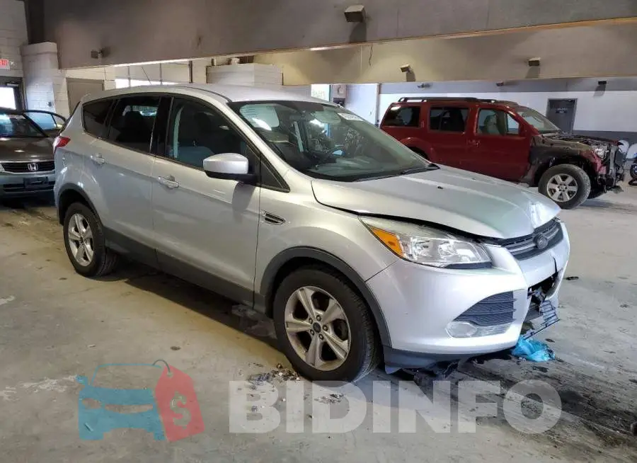1FMCU0GX3FUB36978 Photo# 4