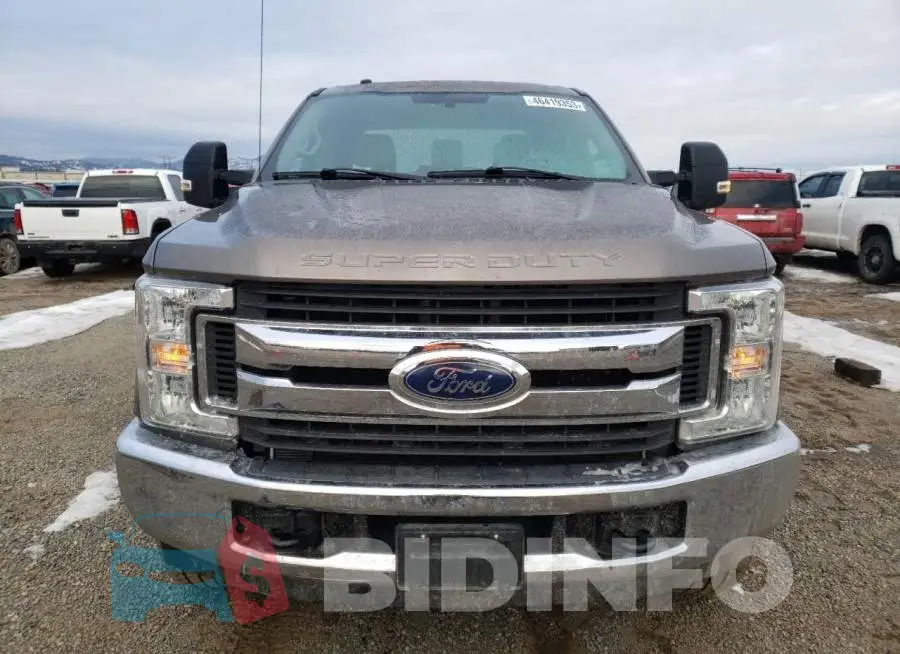 1FT7W2BT8JEB90957 Photo# 5