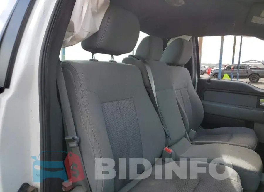 1FTNF1CF0EKD64618 Photo# 11