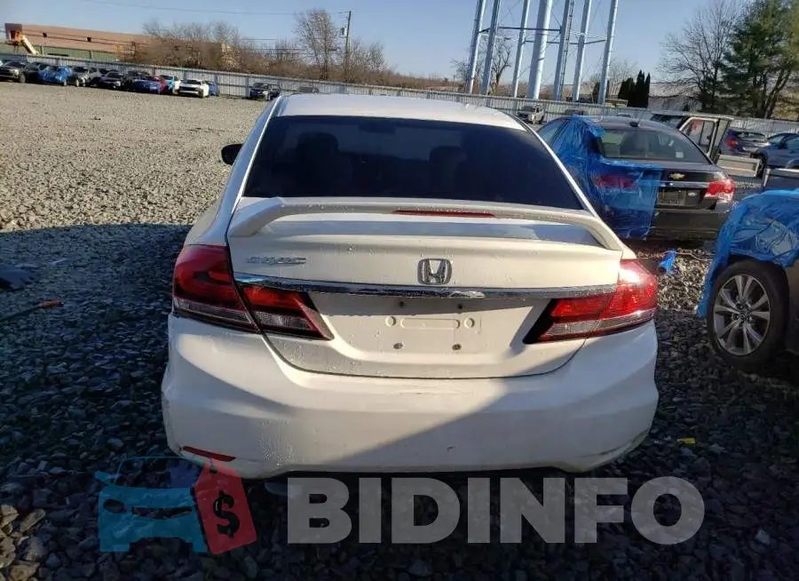 19XFB2F74FE059749 Photo# 6