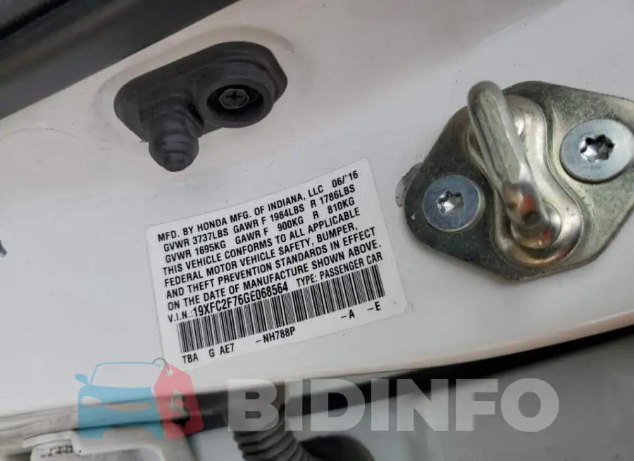 19XFC2F76GE068564 Photo# 12