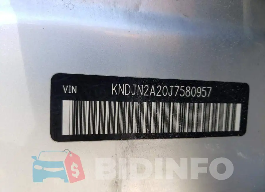 KNDJN2A20J7580957 Photo# 13