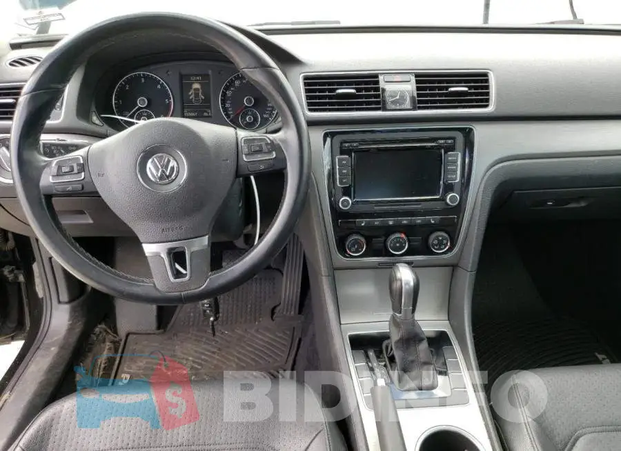 1VWBN7A33EC094521 Photo# 8