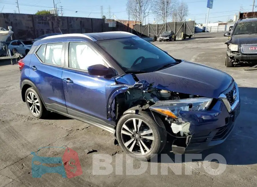 3N1CP5CV4LL552222 Photo# 4