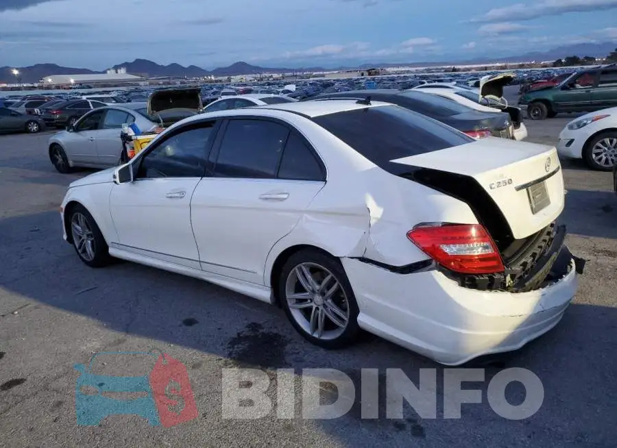WDDGF4HB8EA962662 Photo# 2