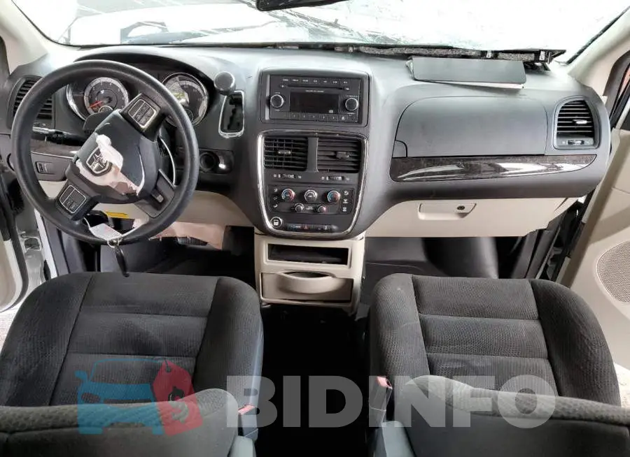 2C4RDGBGXGR140104 Photo# 8