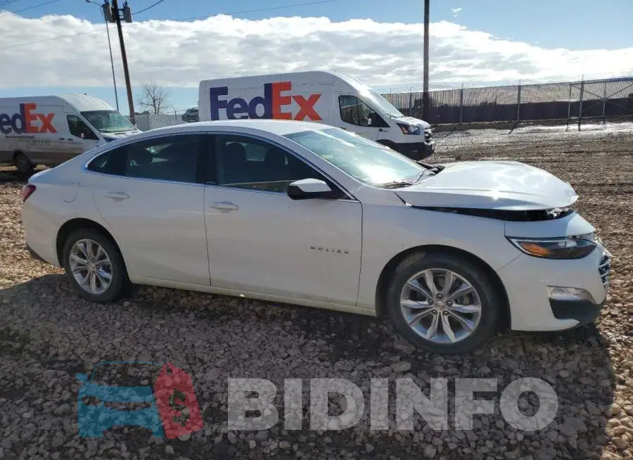 1G1ZD5ST0KF177463 Photo# 4