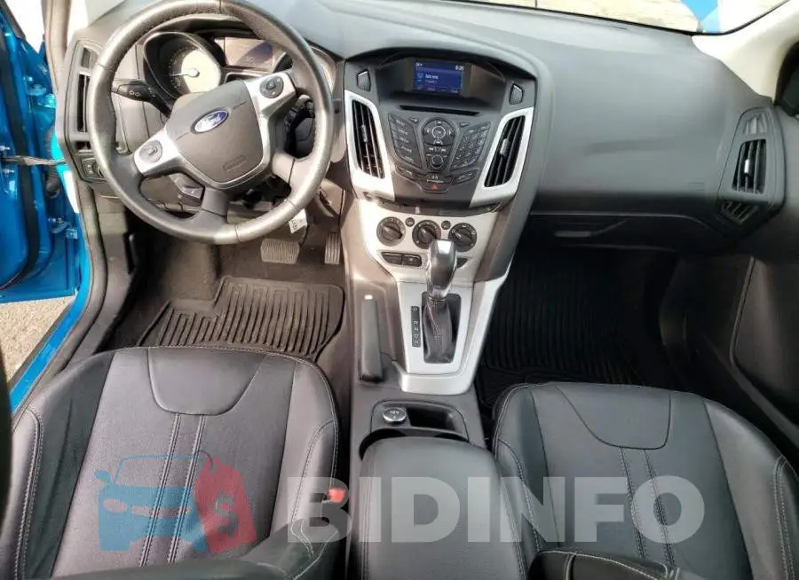 1FADP3F27EL309869 Photo# 8