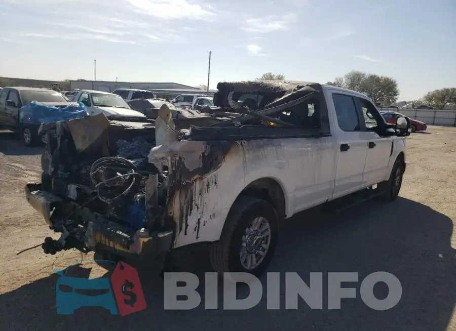 1FT7W2A63KEC68820 Photo# 3