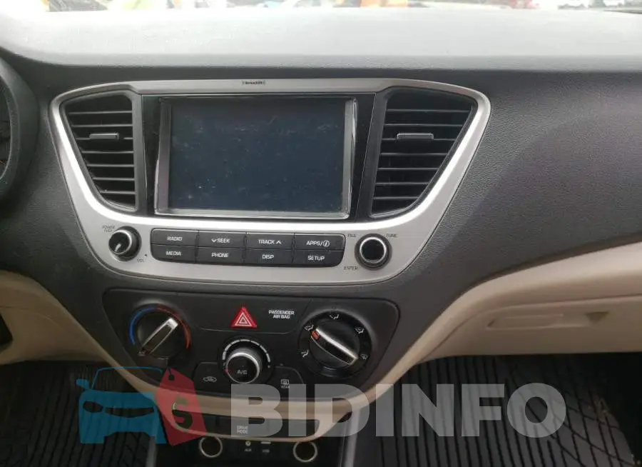 3KPC24A32KE066583 Photo# 9