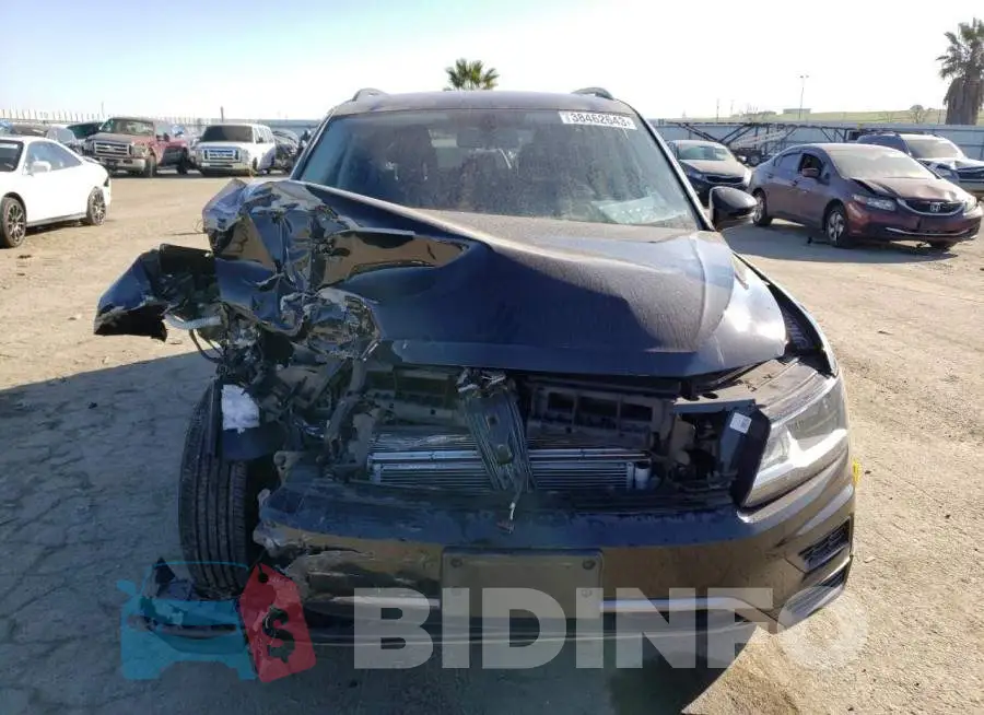 3VV3B7AX6LM053252 Photo# 5