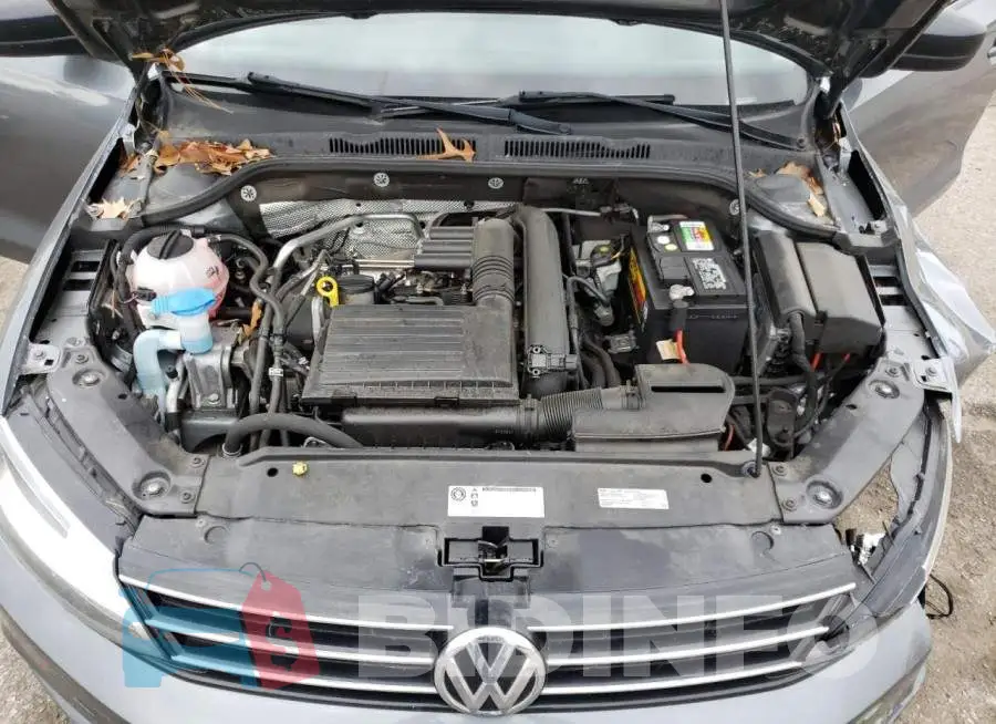 3VW267AJ5GM374390 Photo# 11