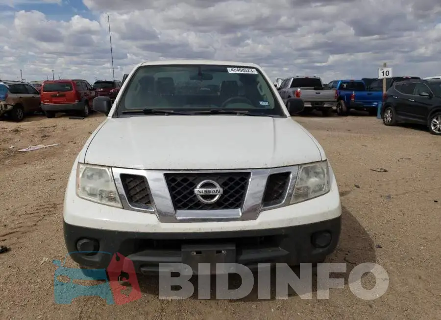 1N6BD0CT2GN797400 Photo# 5