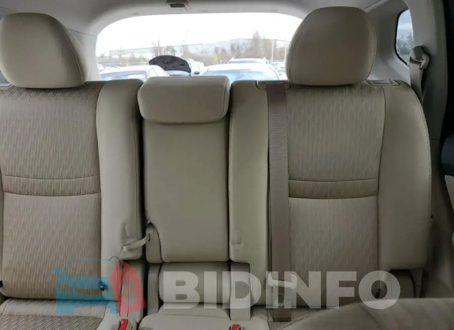JN8AT2MVXHW012151 Photo# 10