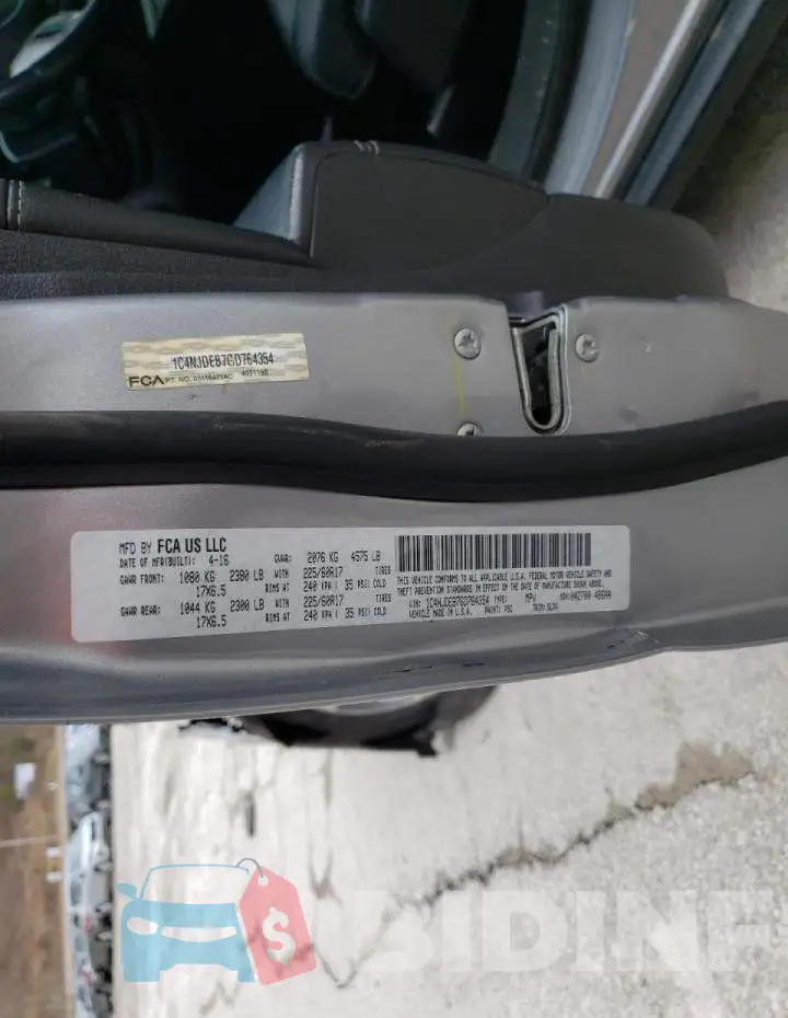 1C4NJDEB7GD764354 Photo# 13