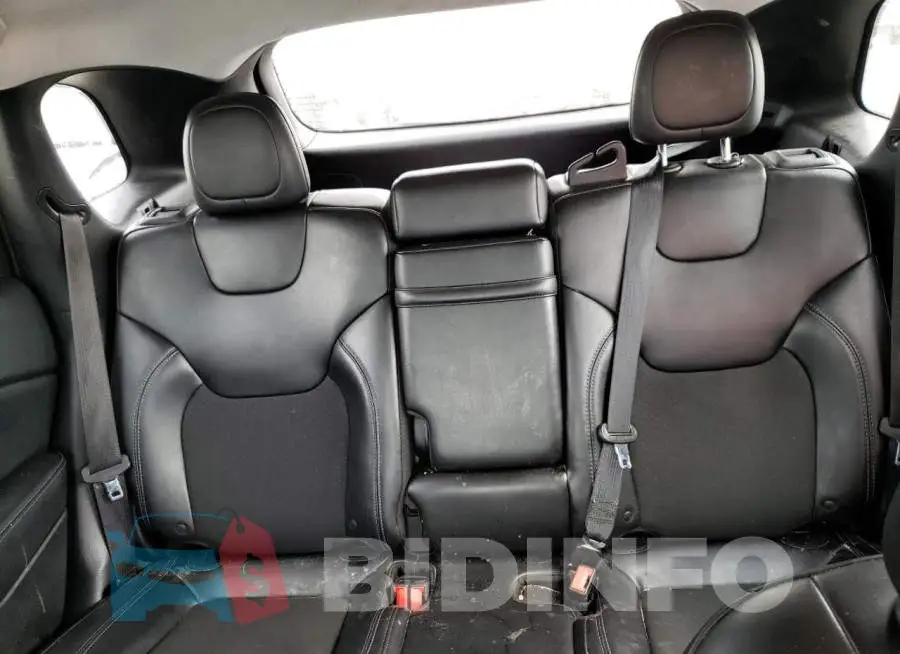 1C4PJLLB2KD247266 Photo# 10