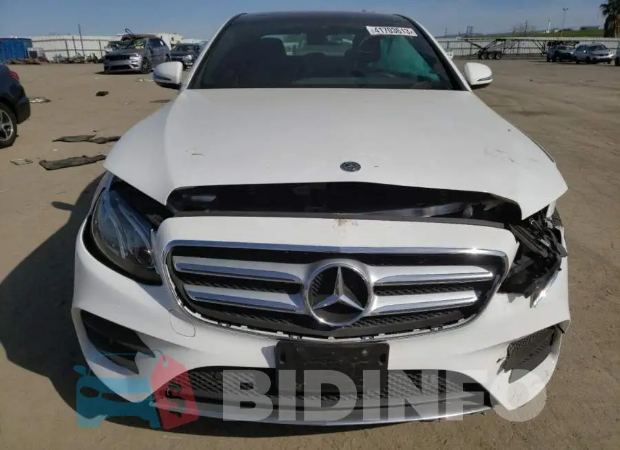 WDDZF6JB2KA550568 Photo# 5